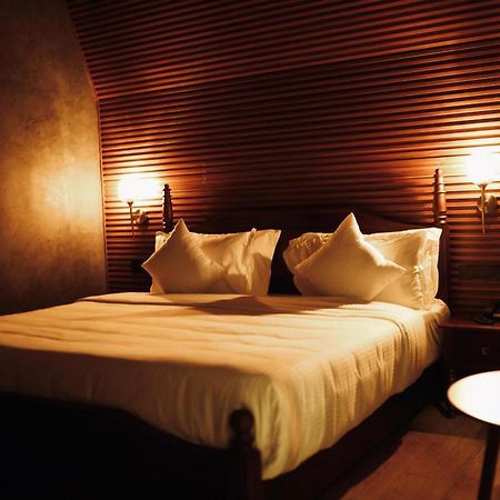 Leela'S 7Th Heaven Resort & Spa Trikunnapuzha 외부 사진
